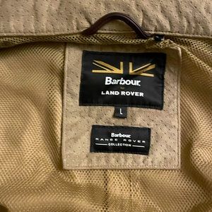 Men’s Barbour Jacket (w/ hood)